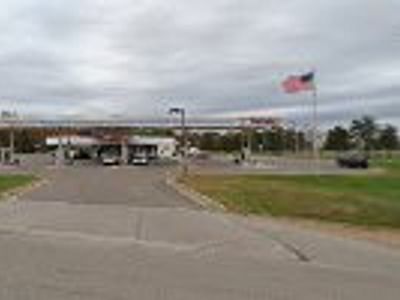 Holiday Stationstores