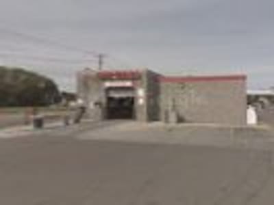 Holiday Stationstores