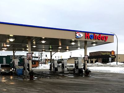 Holiday Stationstores