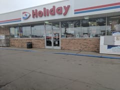 Holiday Stationstores