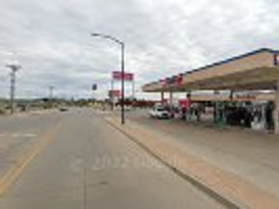 Holiday Stationstores