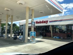 Holiday Stationstores