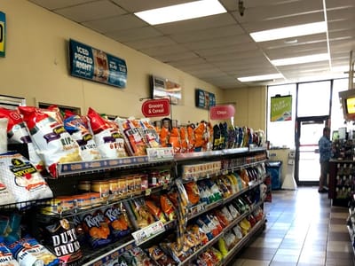 Holiday Stationstores