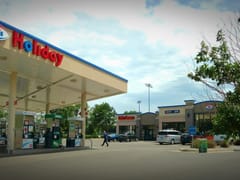 Holiday Stationstores