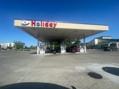 Holiday Stationstores