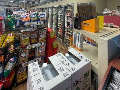 Holiday Stationstores