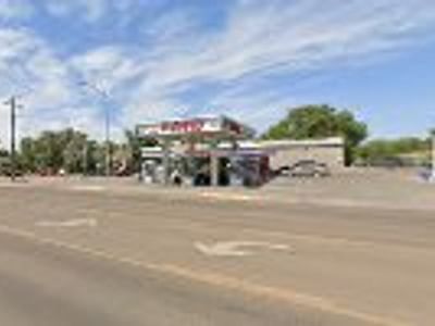 Holiday Stationstores