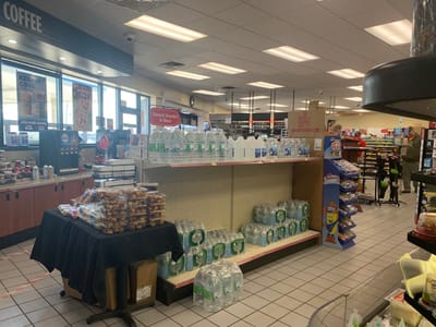 Holiday Stationstores