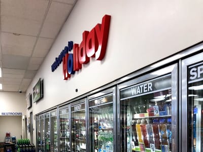 Holiday Stationstores