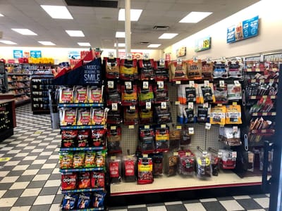 Holiday Stationstores