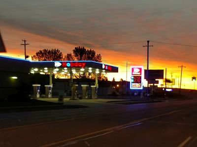 Holiday Stationstores