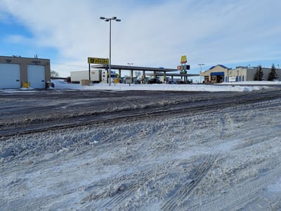 Holiday Stationstores