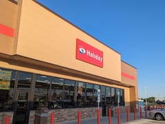 Holiday Stationstores