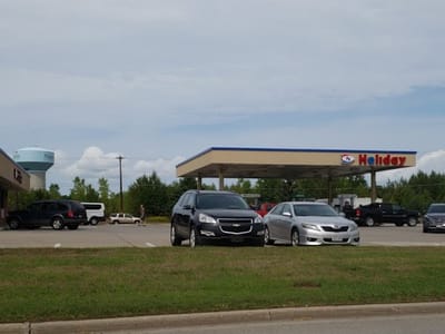 Holiday Stationstores