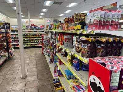 Holiday Stationstores