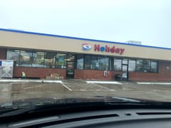 Holiday Stationstores