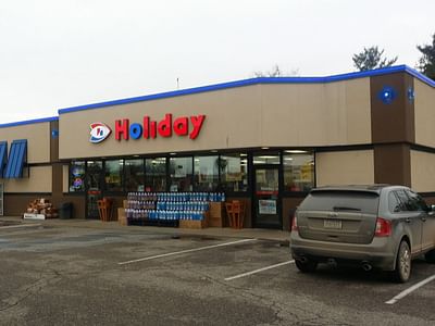 Holiday Stationstores