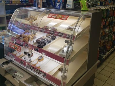 Holiday Stationstores