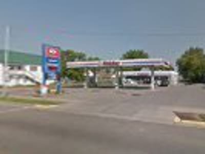 Holiday Stationstores