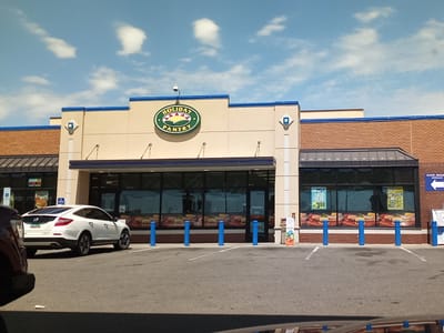 Holiday Stationstores