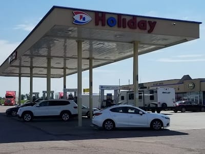 Holiday Stationstores