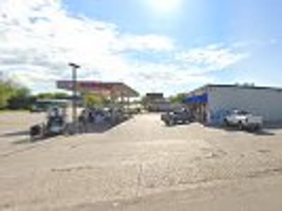 Holiday Stationstores