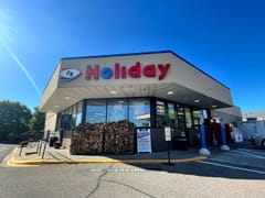 Holiday Stationstores