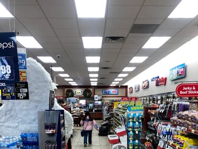 Holiday Stationstores