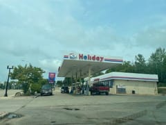 Holiday Stationstores