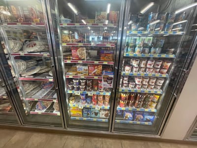 Holiday Stationstores