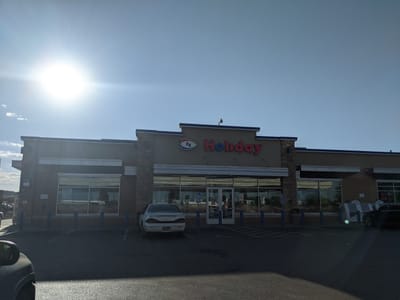 Holiday Stationstores