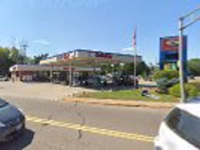 Holiday Stationstores