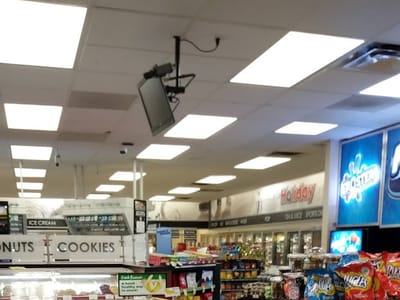 Holiday Stationstores