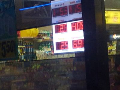 Holiday Stationstores