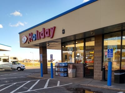 Holiday Stationstores