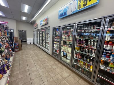 Holiday Stationstores