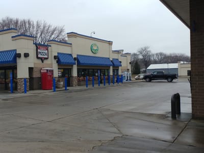 Holiday Stationstores