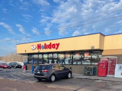 Holiday Stationstores