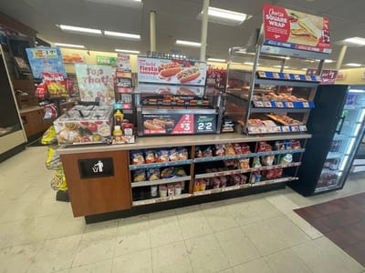 Holiday Stationstores