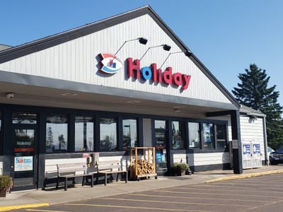 Holiday Stationstores