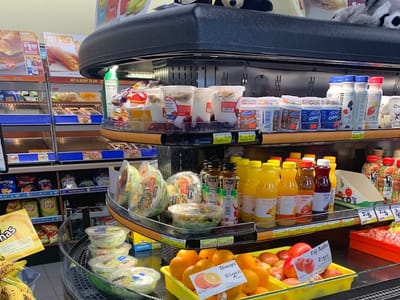 Holiday Stationstores