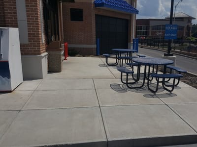 Holiday Stationstores