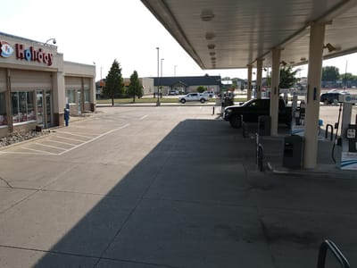 Holiday Stationstores