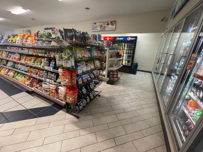 Holiday Stationstores