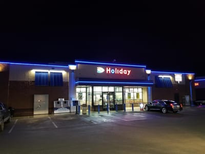 Holiday Stationstores