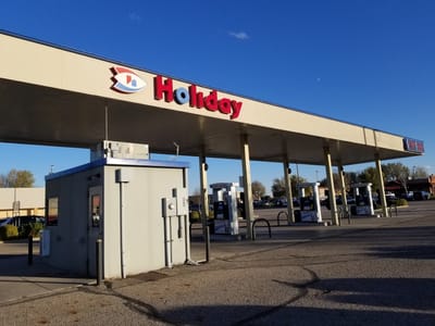 Holiday Stationstores