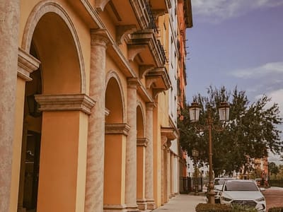 Holy Grain Coffee Shop