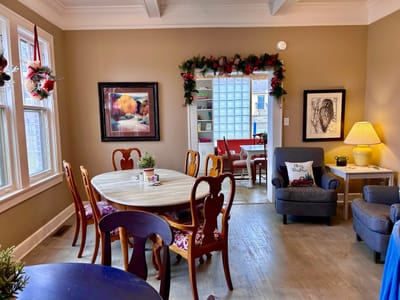 Holy Grounds Community Coffeehouse