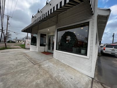 Honey's Coffee and Biscuits