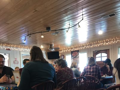 HOOVER VALLEY COUNTRY STORE